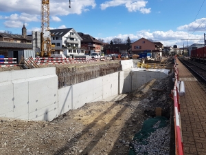 Bau neue Unterführung für Bahnhof